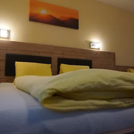 Klampferer Guest house