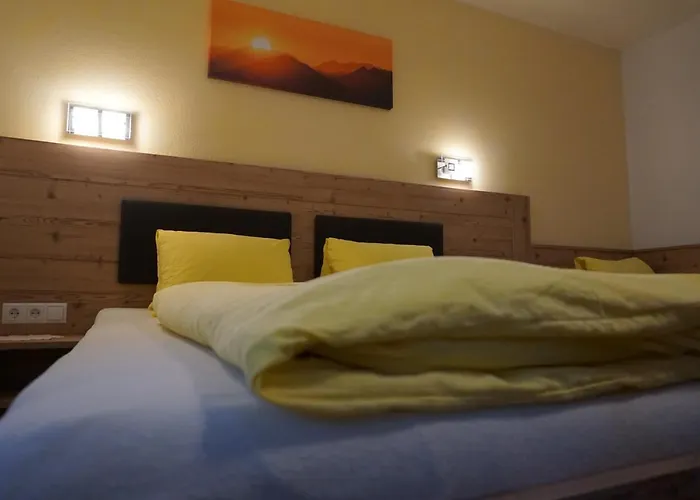 Klampferer Guest house